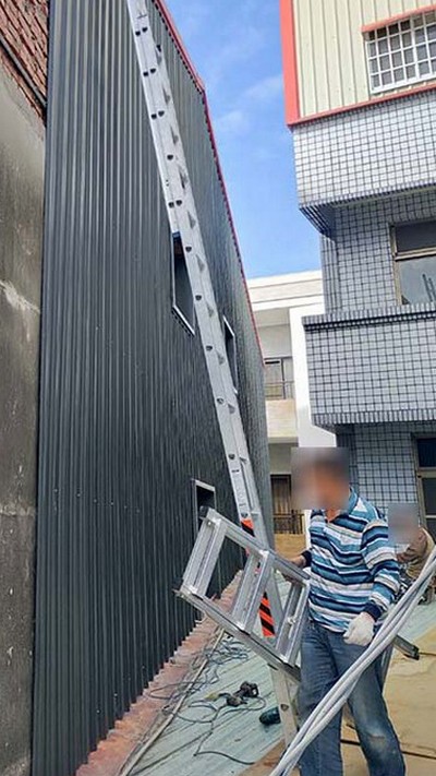 南投集集外牆穿鐵皮防水